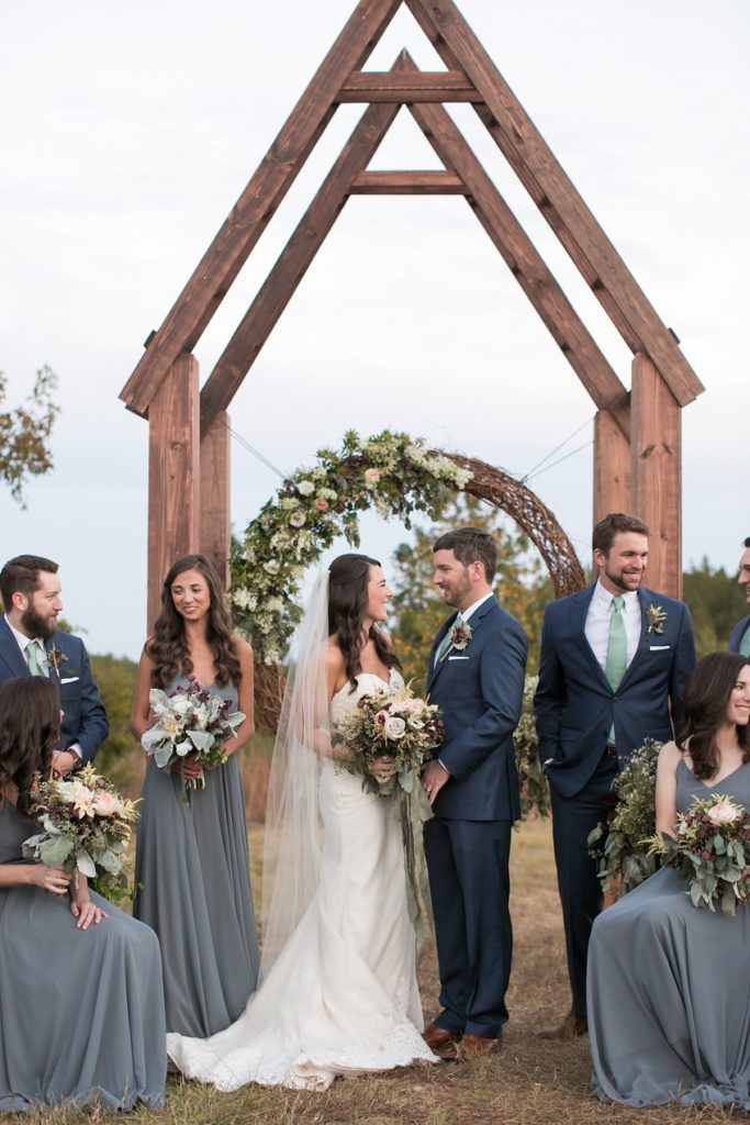 23 16ft Roxie Wood Craftsman Arch Ceremony Backdrop